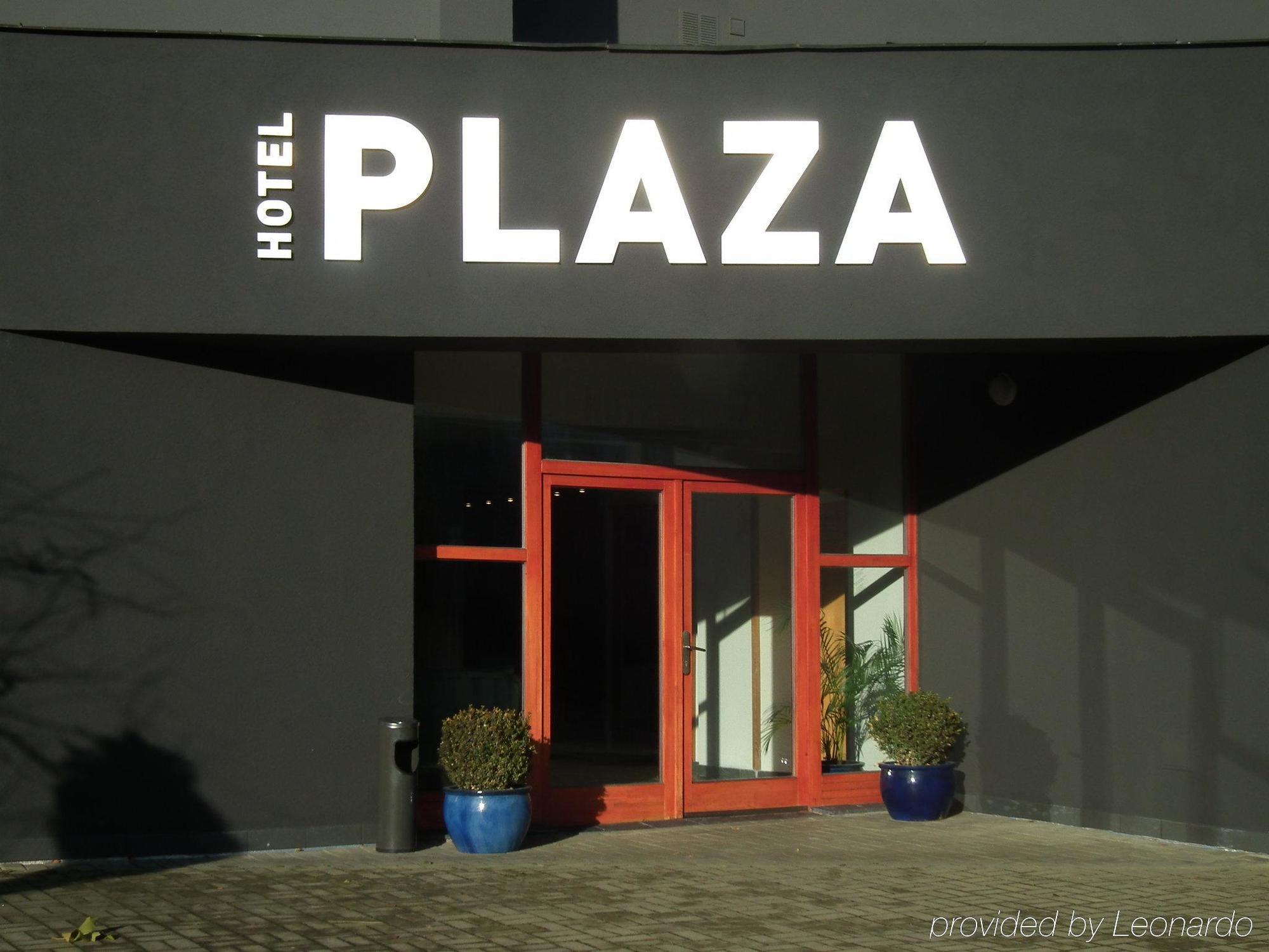 Hotel Plaza Mladá Boleslav エクステリア 写真